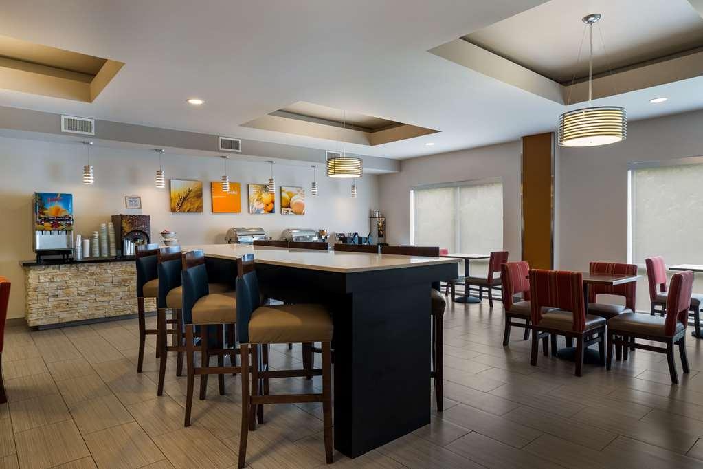 Comfort Suites Denham Springs Restoran gambar