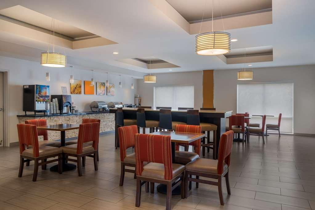 Comfort Suites Denham Springs Restoran gambar
